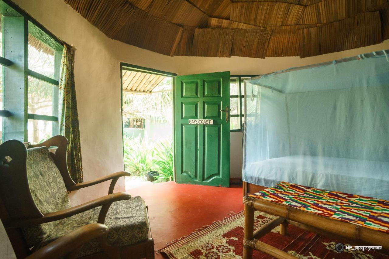 The Akwidaa Inn Exterior foto